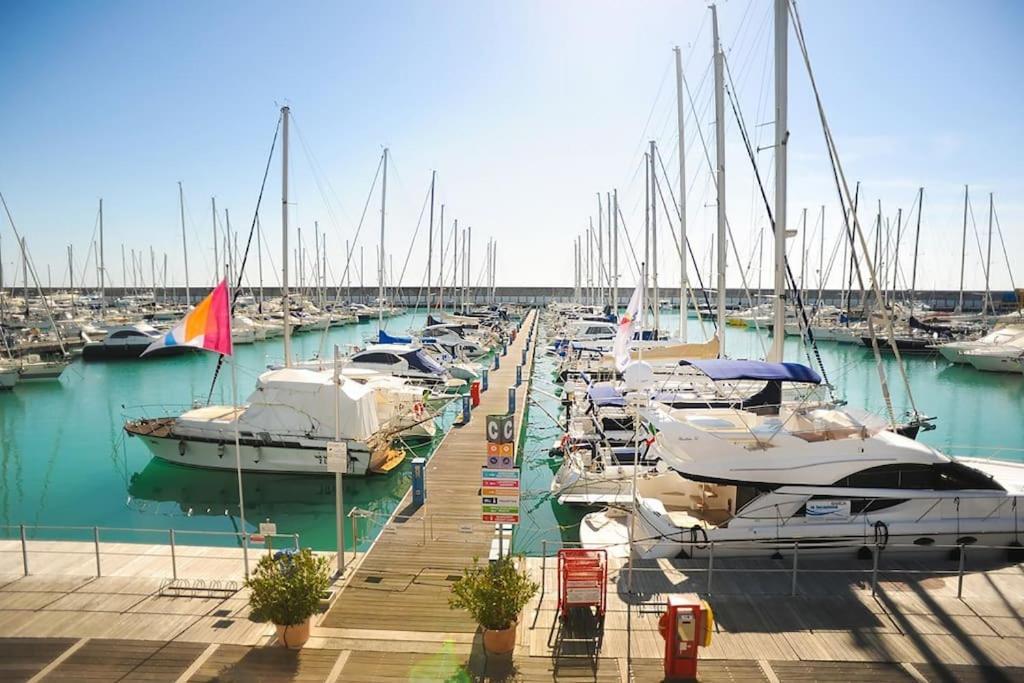 Appartamento A 50 Mt Dal Mare Rosignano Solvay Luaran gambar